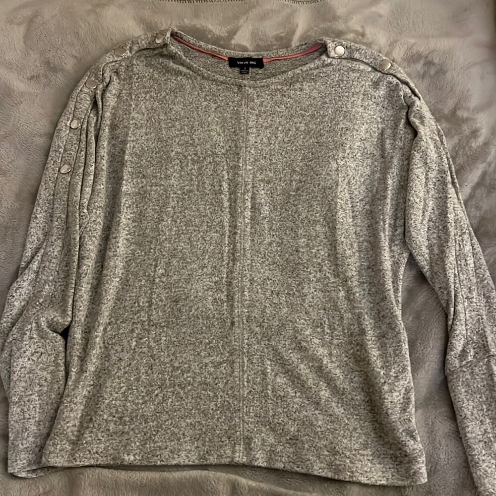 Women’s Long Sleeve Shirt